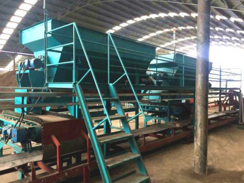 12萬噸秸稈+菇渣基質(育苗土)