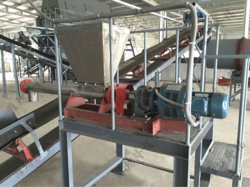 2萬噸牛(羊)糞粉狀生物有機肥